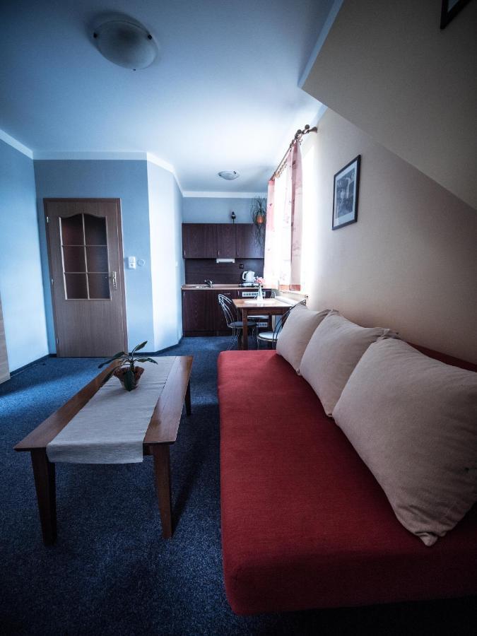 Holzbecher Ratiborice 3*